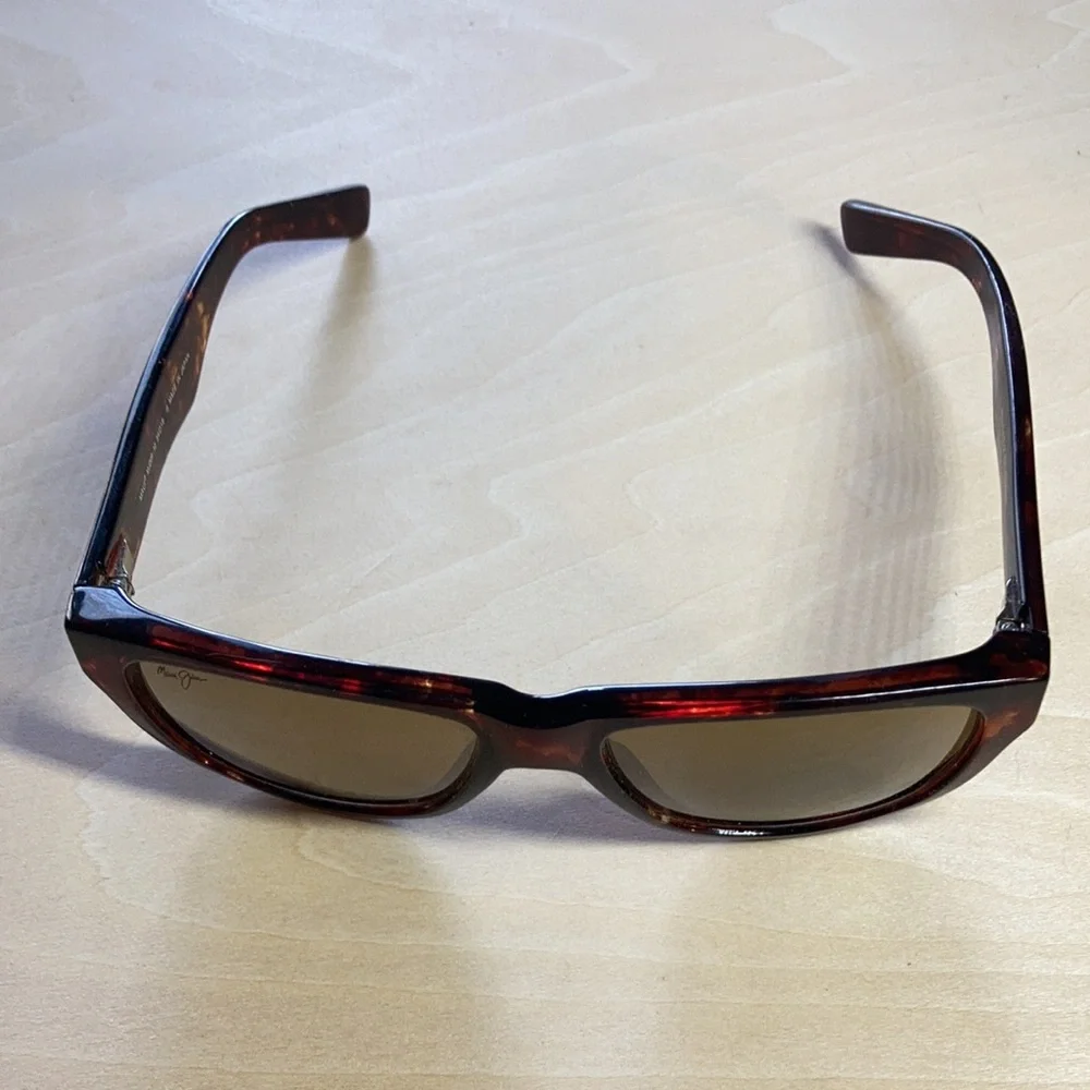 Maui Jim sunglasses - Picture 2 of 4